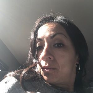 Meet your Posher, Claudia